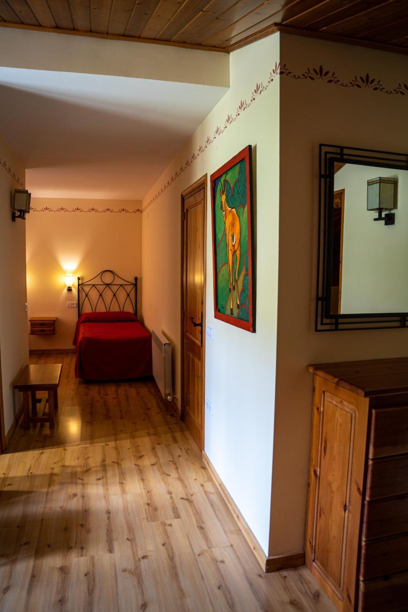 Hostal Cal Francisco Gósol Exterior foto